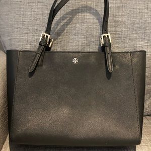 YORK SMALL BUCKLE TOTE, BLACK, GREAT CONDITION